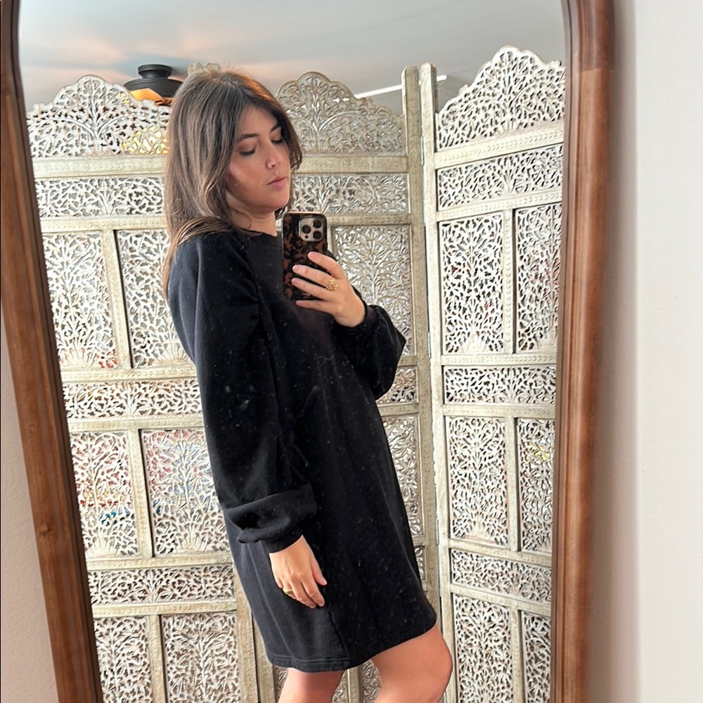 H&M Black Sweatshirt Dress with Oversized Sleeves